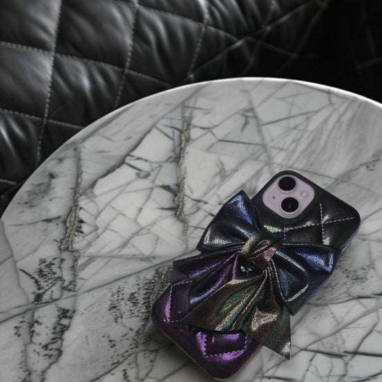 グリーミングリボンキルティングレザーiphoneケース