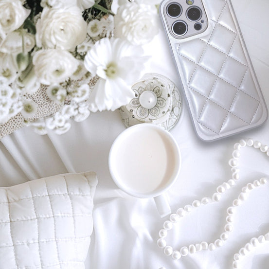 キルティングレザーiphoneケース