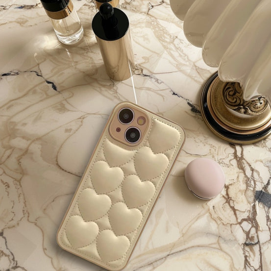 エンボスハートiphoneケース