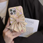 グリーミングリボンキルティングレザーiphoneケース