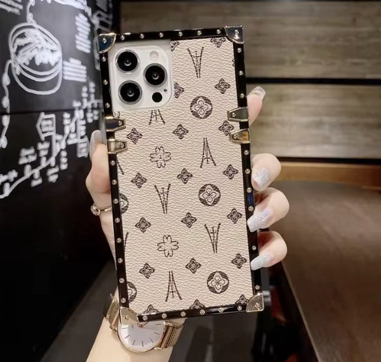 エインシェントモノグラムiphoneケース