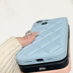 キルティングレザーiphoneケース